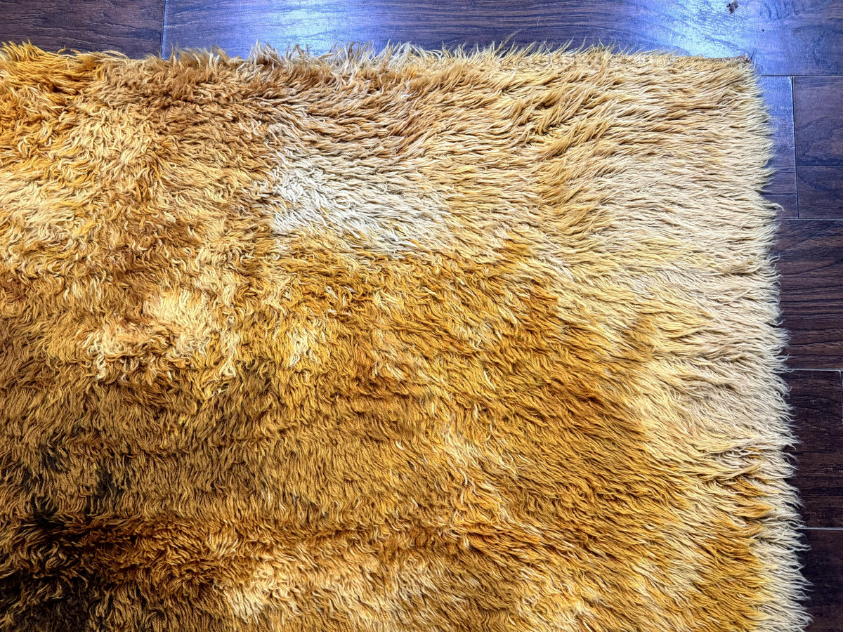 Rya Shag Rug 4.6 x 6, Shades of Yellow, Mid Century Vintage Carpet - Jewel Rugs, view 8