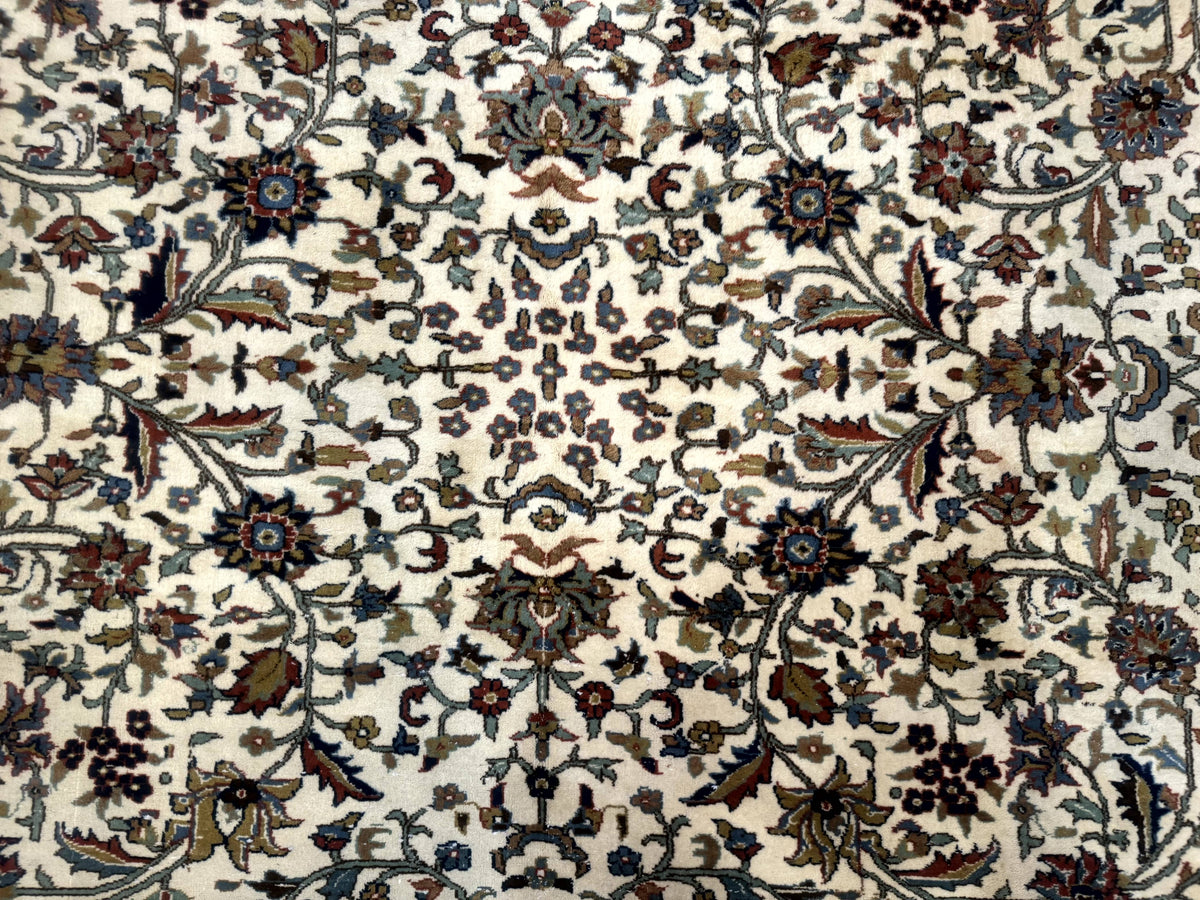 Indo Persian Rug 9x12, Ivory and Red, Traditional Wool Oriental Carpet - Jewel Rugs, view 4