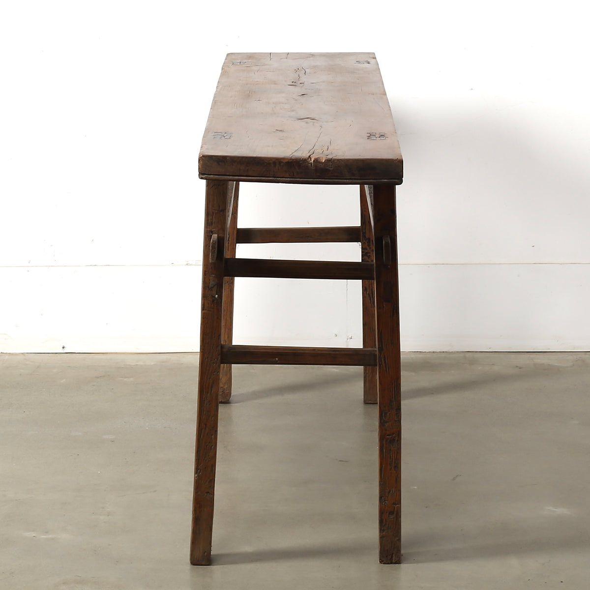 Vintage console table Medium approx. 5-6' long Weathered natural 67.71x14.37x32.28H