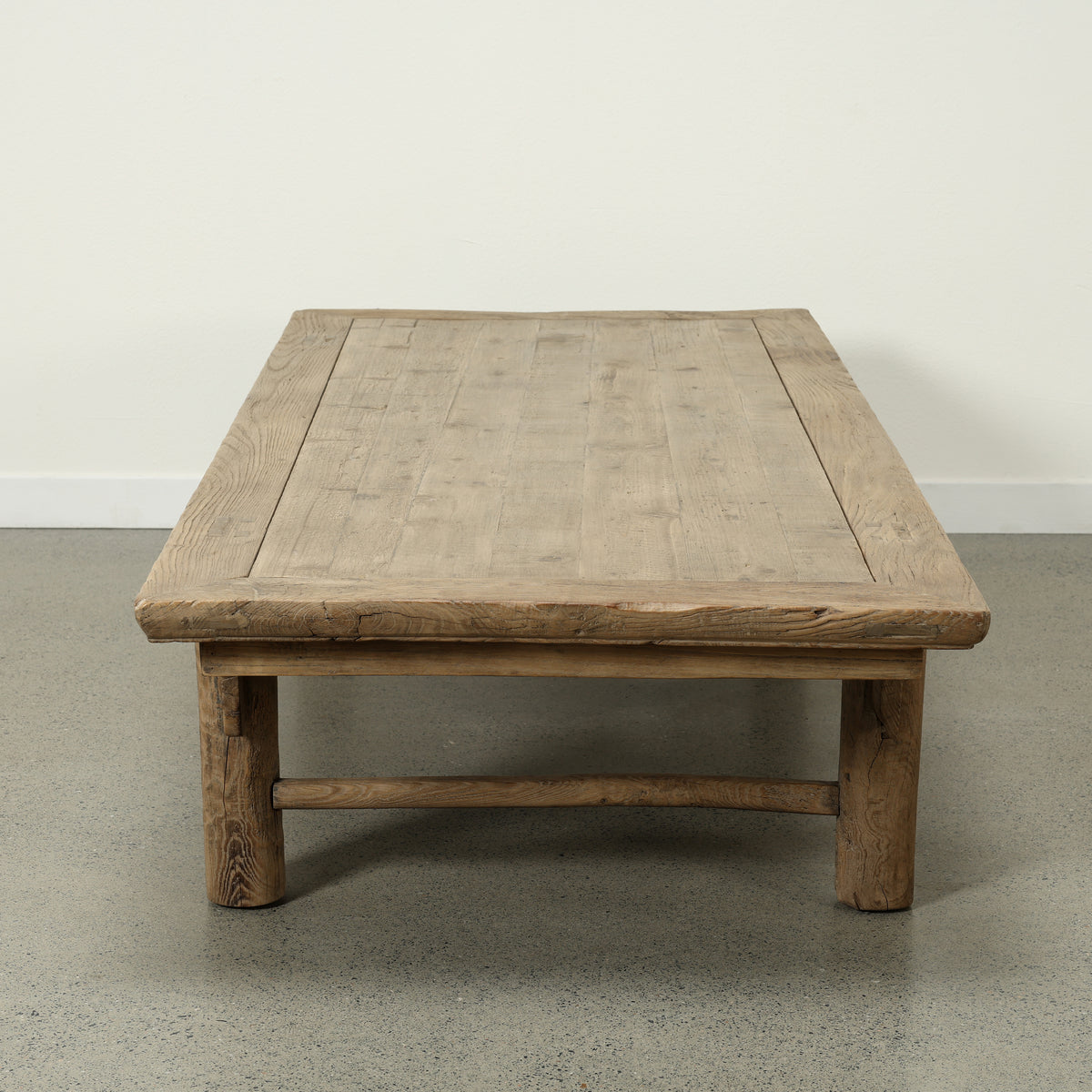 Vintage Extra Large Coffee Table 82.7W35.8D18.5H Weathered Natural
