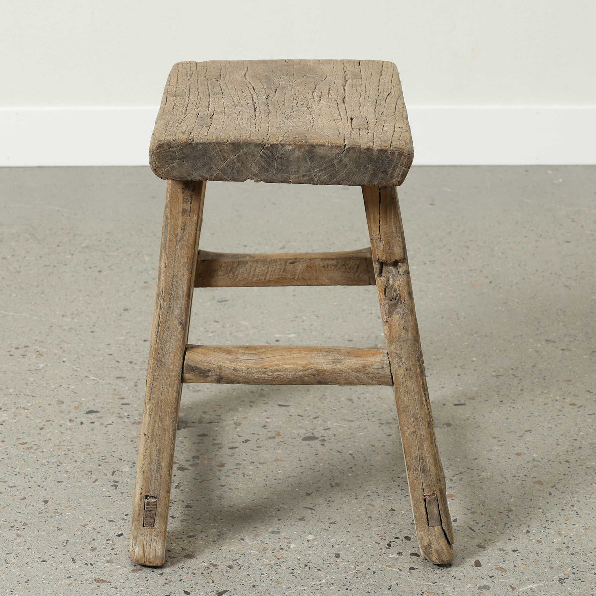 Vintage Accent Table Approx.15.7" Wide 11.4" Deep 20.1" High