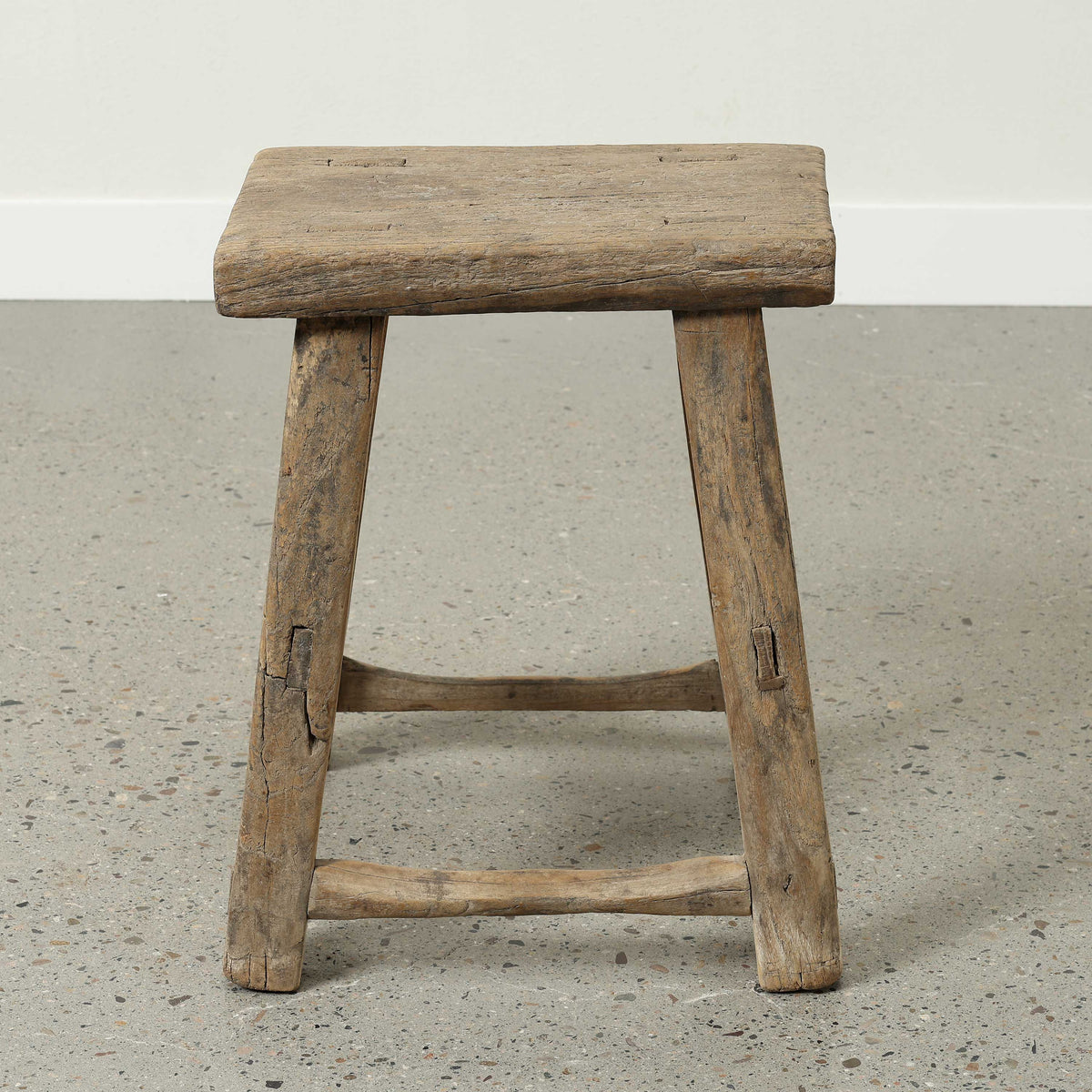 Vintage Accent Table Approx.15.7" Wide 11.4" Deep 20.1" High