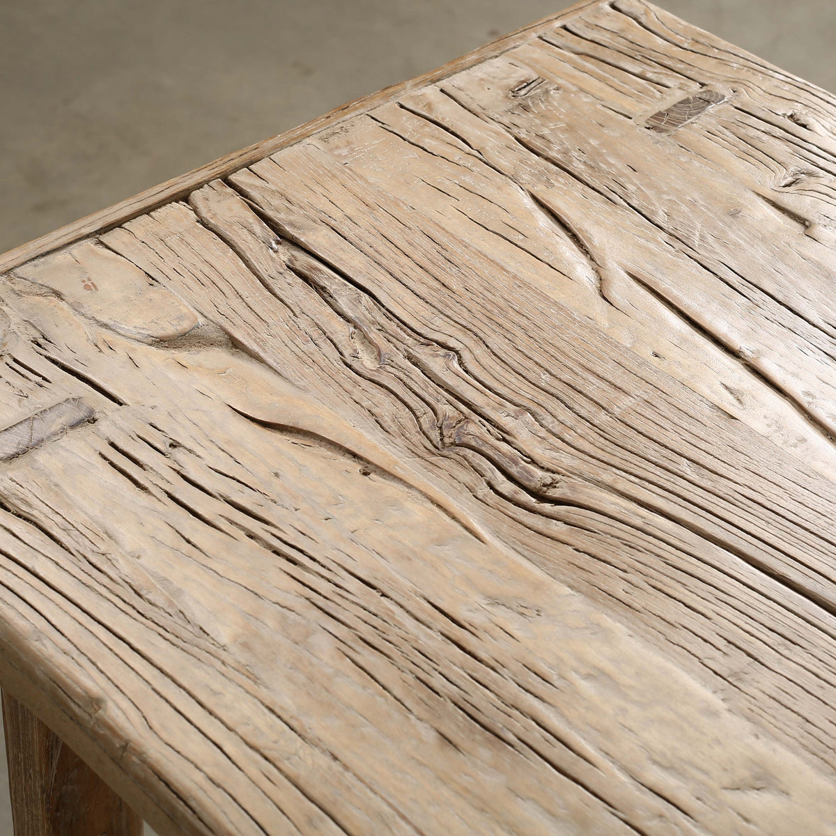 Vintage Side Table with Shelf Weathered Natural 33.5x21.7x31.5H