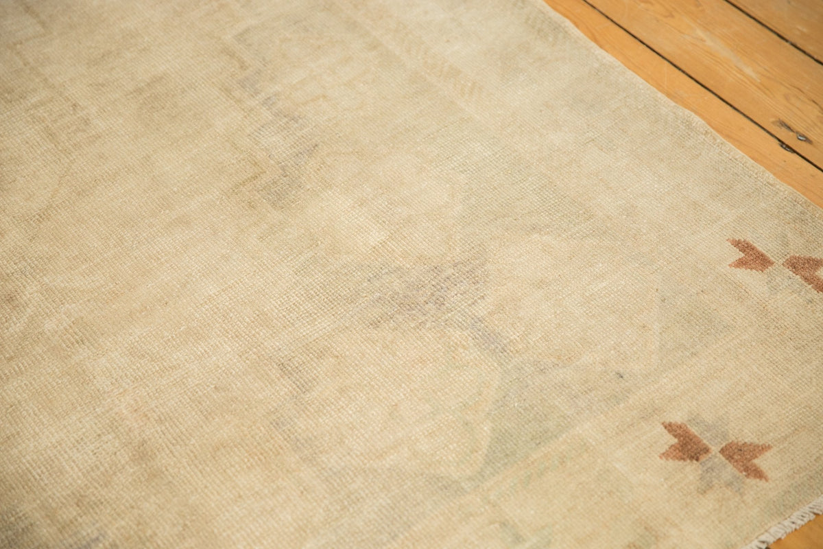 5x9.5 Vintage Distressed Oushak Carpet