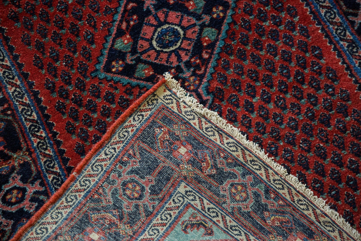 2.5x4 Vintage Fine Engelas Rug