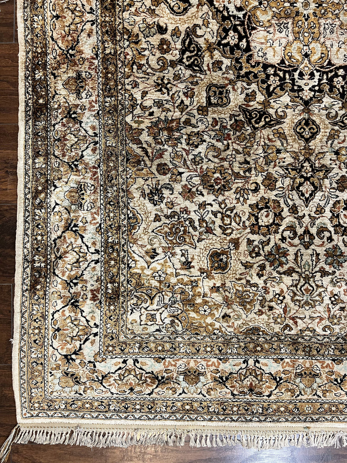 Persian Qum Silk Rug 5x7, Very Fine 60 Raj 475 KPSI, Hand Knotted, Silk on Silk - Jewel Rugs, view 7