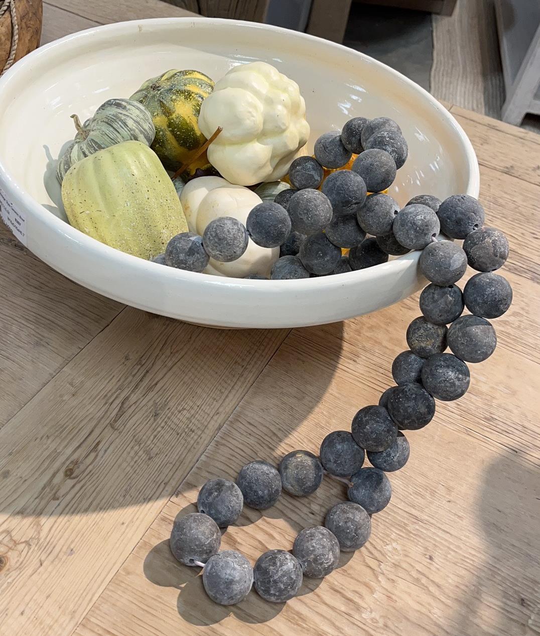Approx. 30" Long Rustic Onix beads Chacoal Gray (413426)