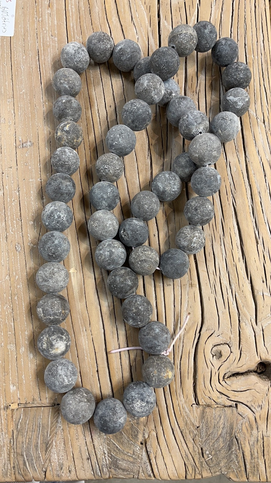 Approx. 30" Long Rustic Onix beads Chacoal Gray (413426)