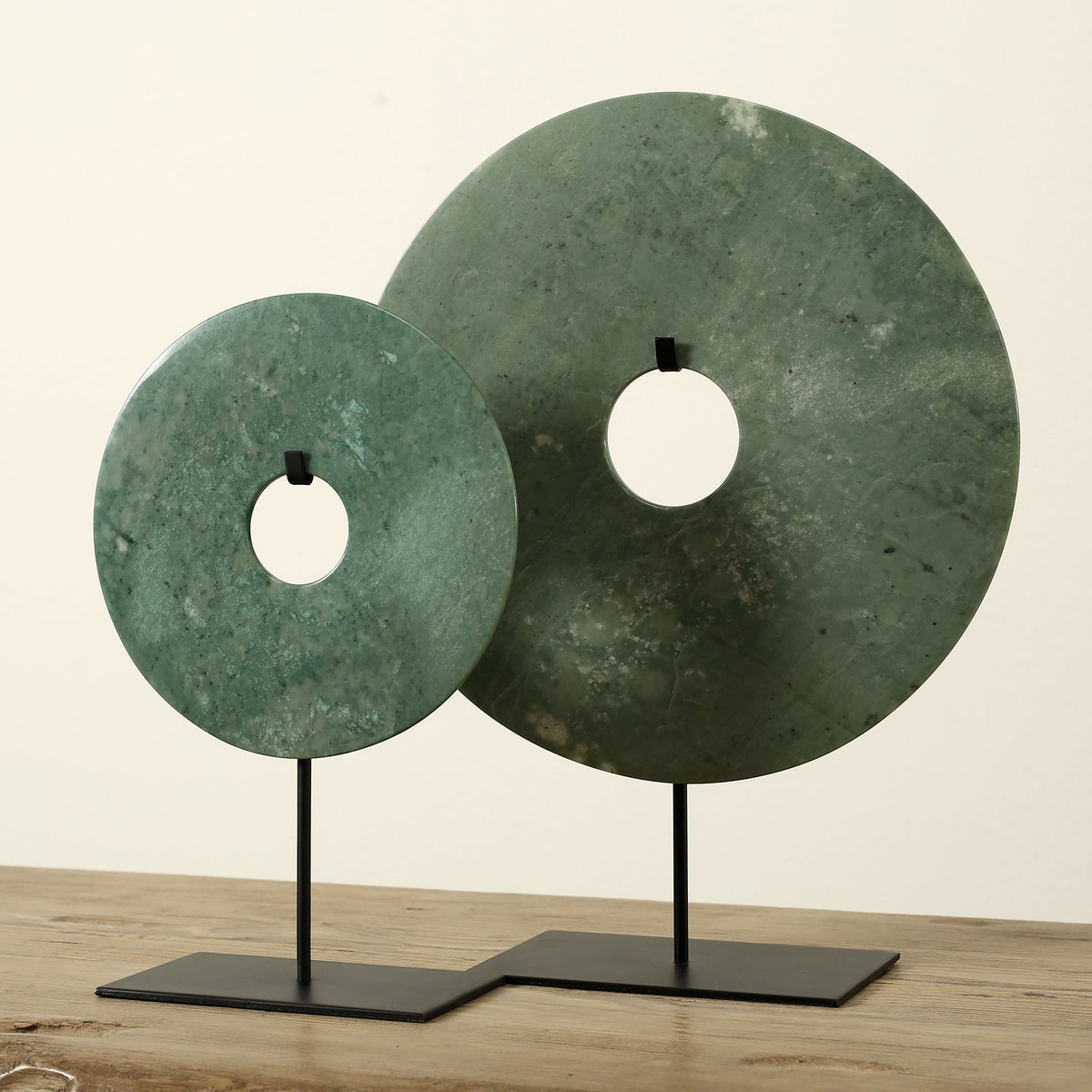 Marble Disk Statue With Base 8 inch Green