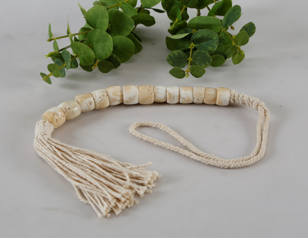 Decorative Coral Tassels Cylinder-shaped