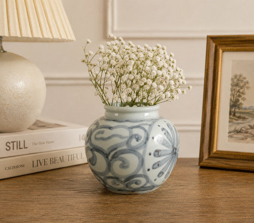 Approx.6 Inches Subtle Blue and White Vase image 2