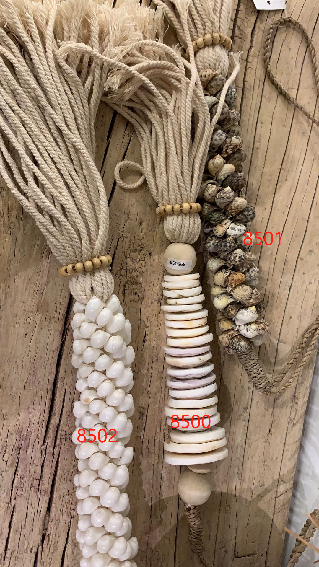 Small White shell Tassel