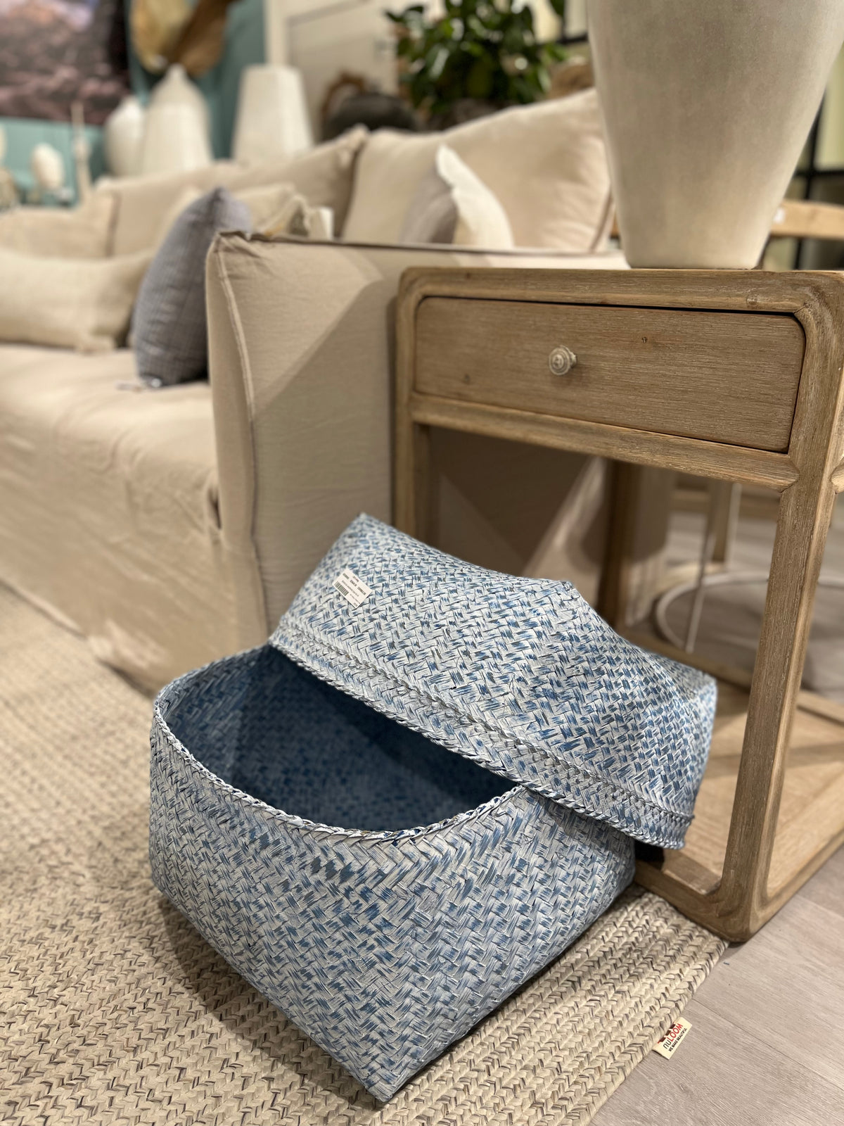 Bamboo box weathered blue14x14