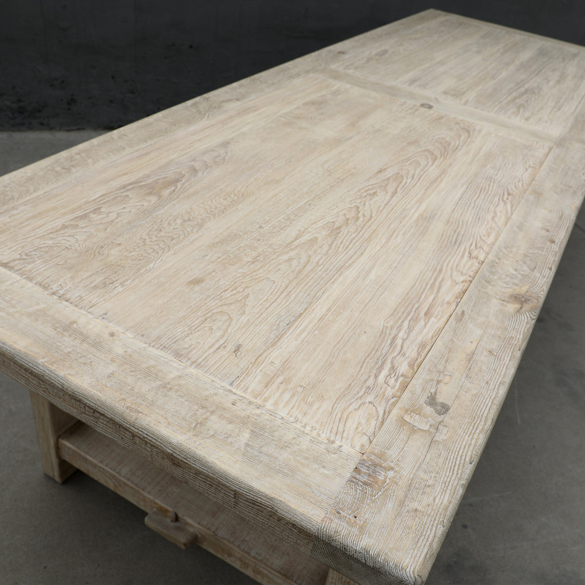 118" Long Capri Dining Table with Crossed Legs Weathered Natural Pine