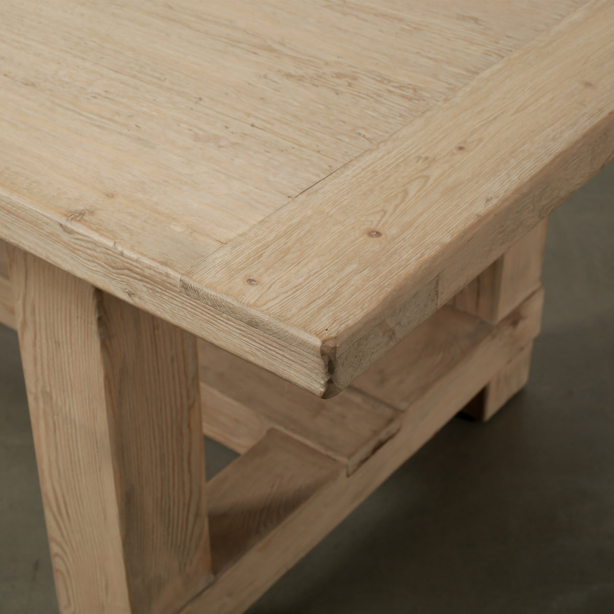 Amalfi 9' Long Dining Table Weathered Natural Pinewood 110x40x31H
