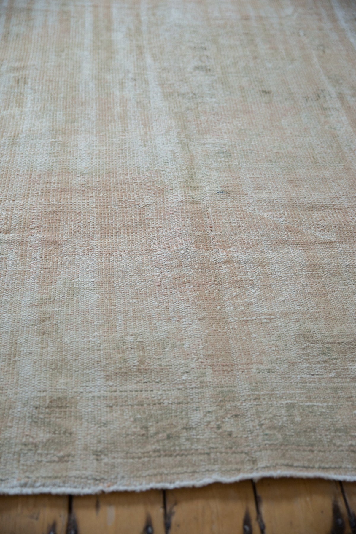 6x9 Vintage Distressed Oushak Carpet