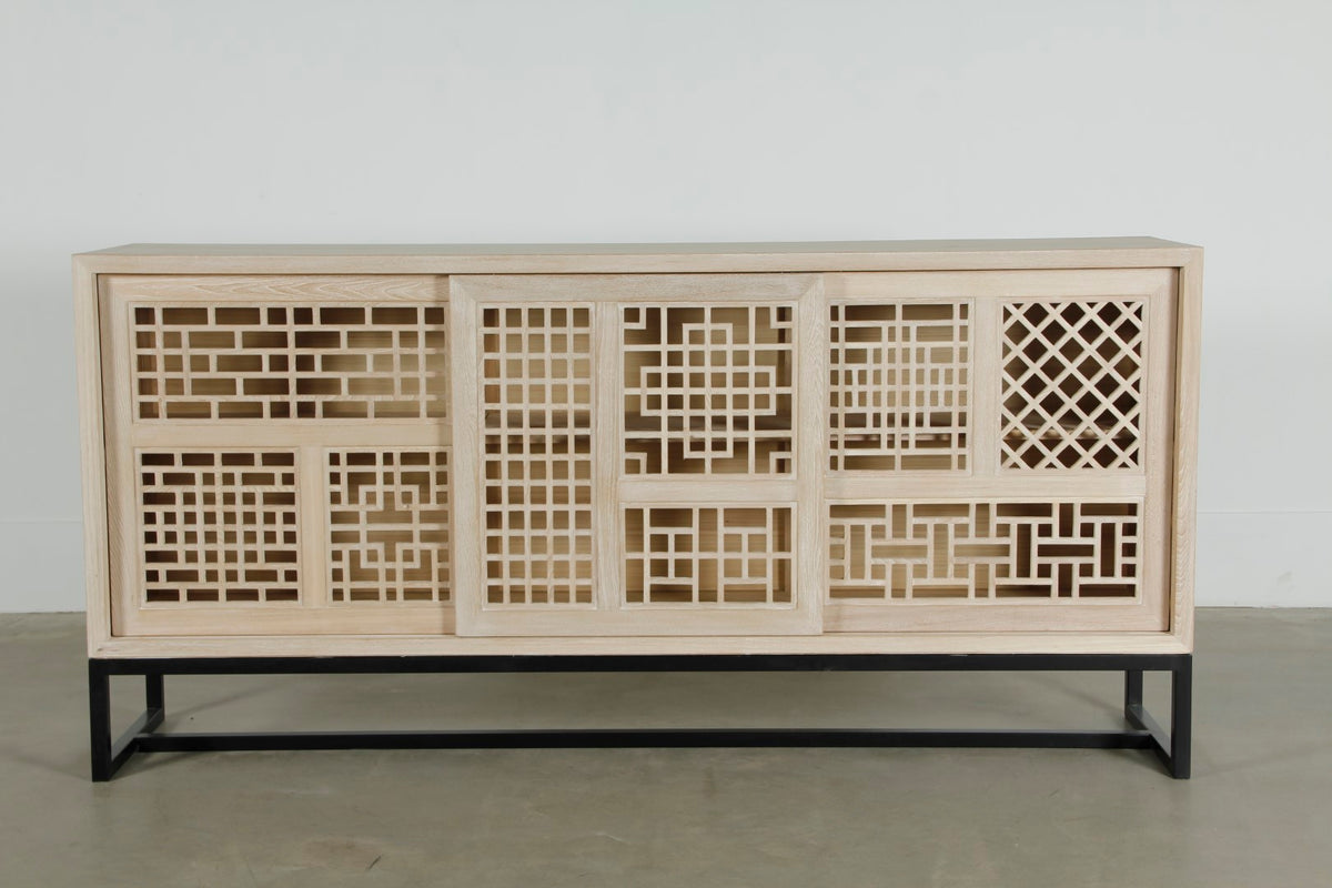 Lily'S Lattice Buffet 3 Sliding Doors | Natural Iron Stand