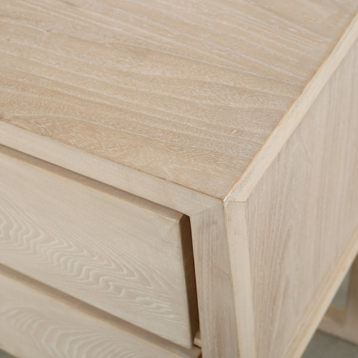 Lily Casa Side table with two Drawers Whitewash