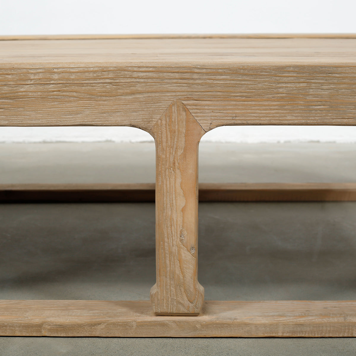 Capri Coffee Table With Arrow-Shaped Legs Weathered Natural 72x36x16