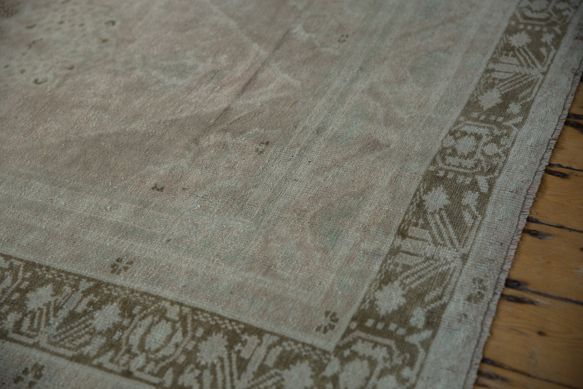 5x9 Vintage Distressed Oushak Carpet