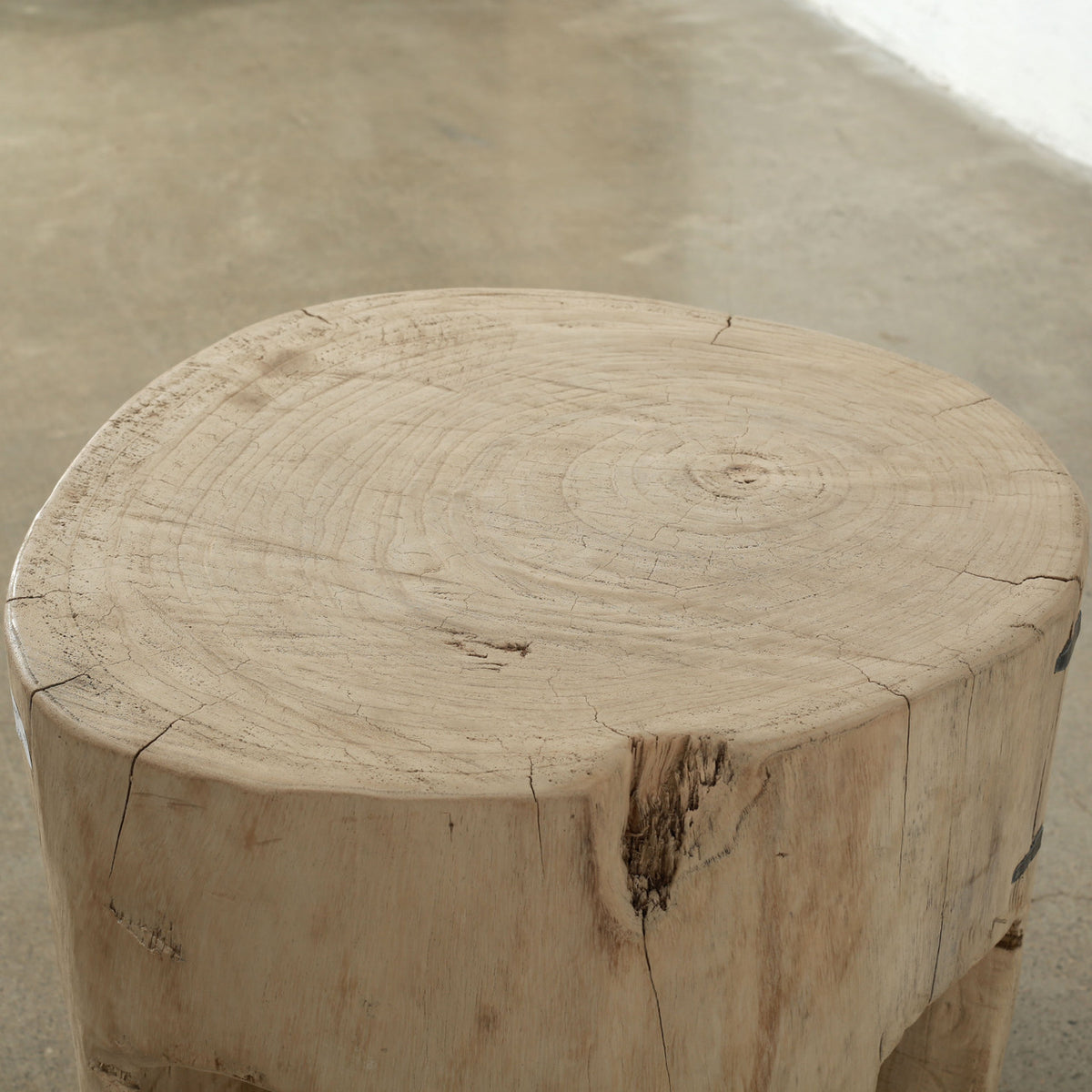 Approx.14-20 Inches Wide Live Edge Tree Table Weathered Natural