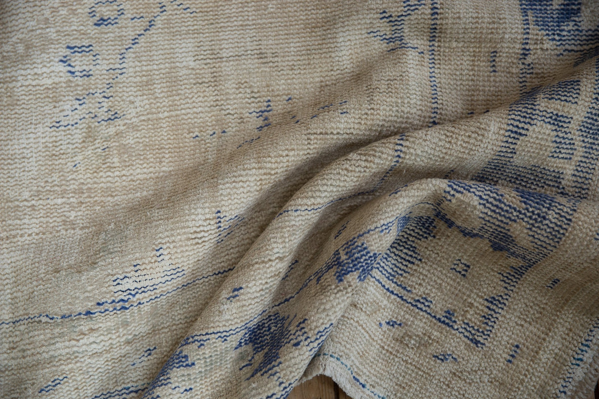 6x9.5 Vintage Distressed Oushak Carpet