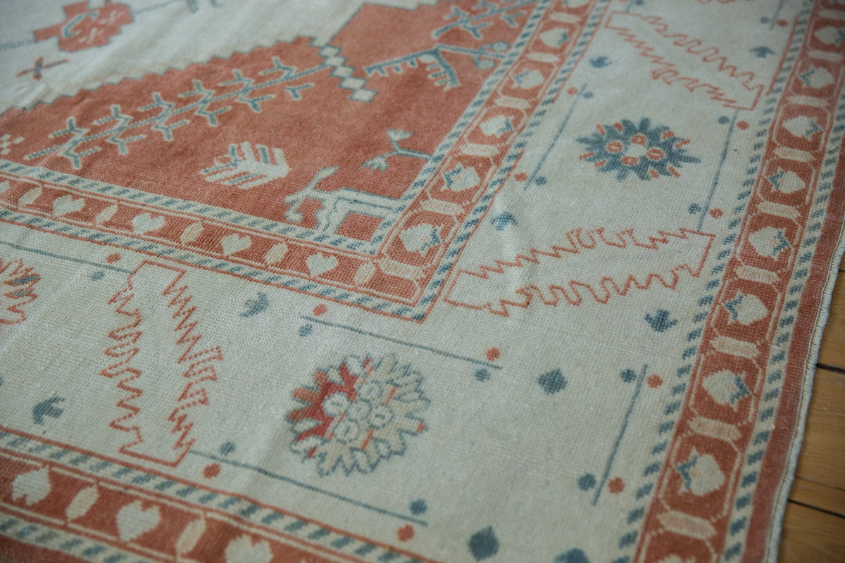 7.5x10 Vintage Distressed Oushak Carpet