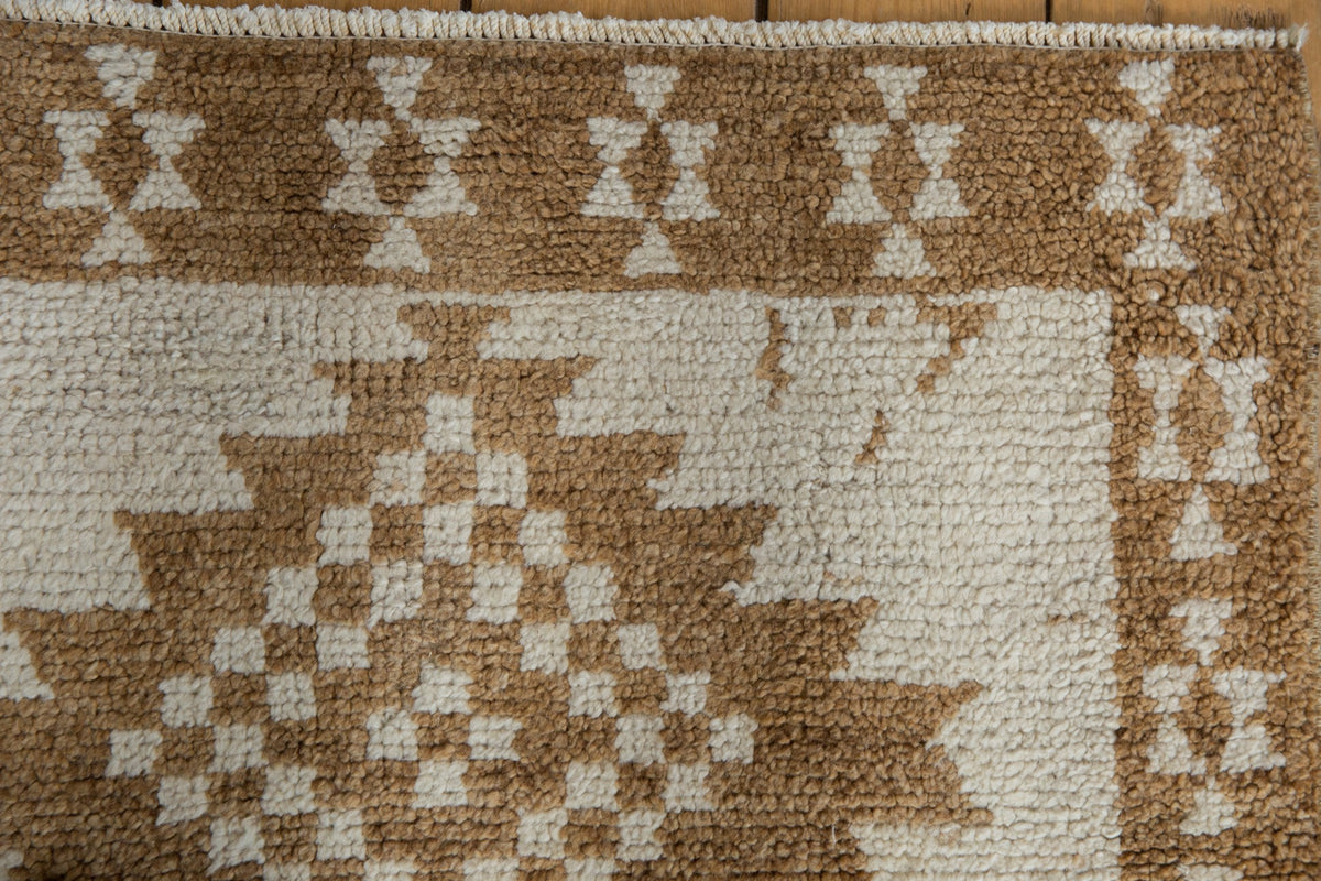 2.5x10 Vintage Distressed Kars Rug Runner