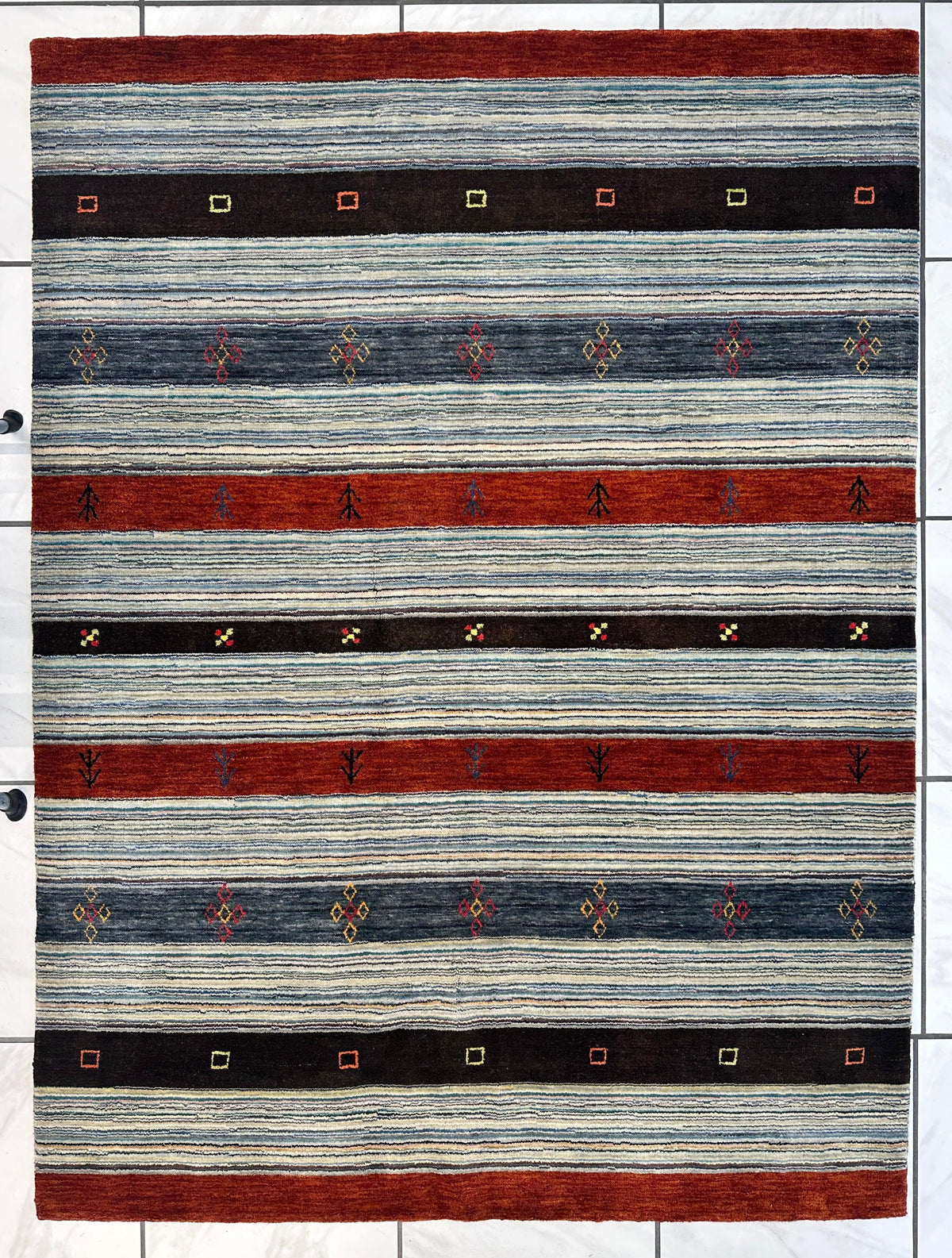 Indian Gabbeh Rug 5x7 | Ivory, Gray & Rust | Hand-Knotted Wool & Bamboo Silk - Rugistan
