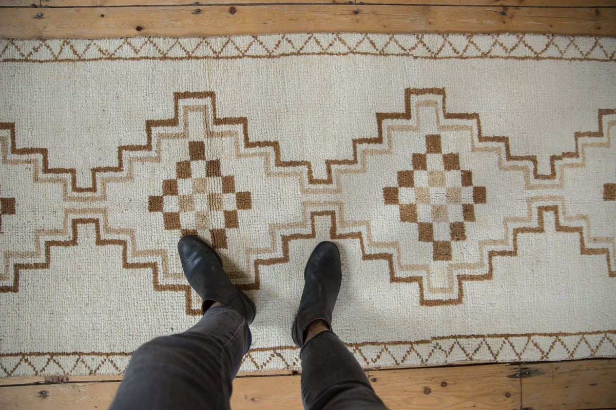 3x11 Vintage Distressed Kars Rug Runner