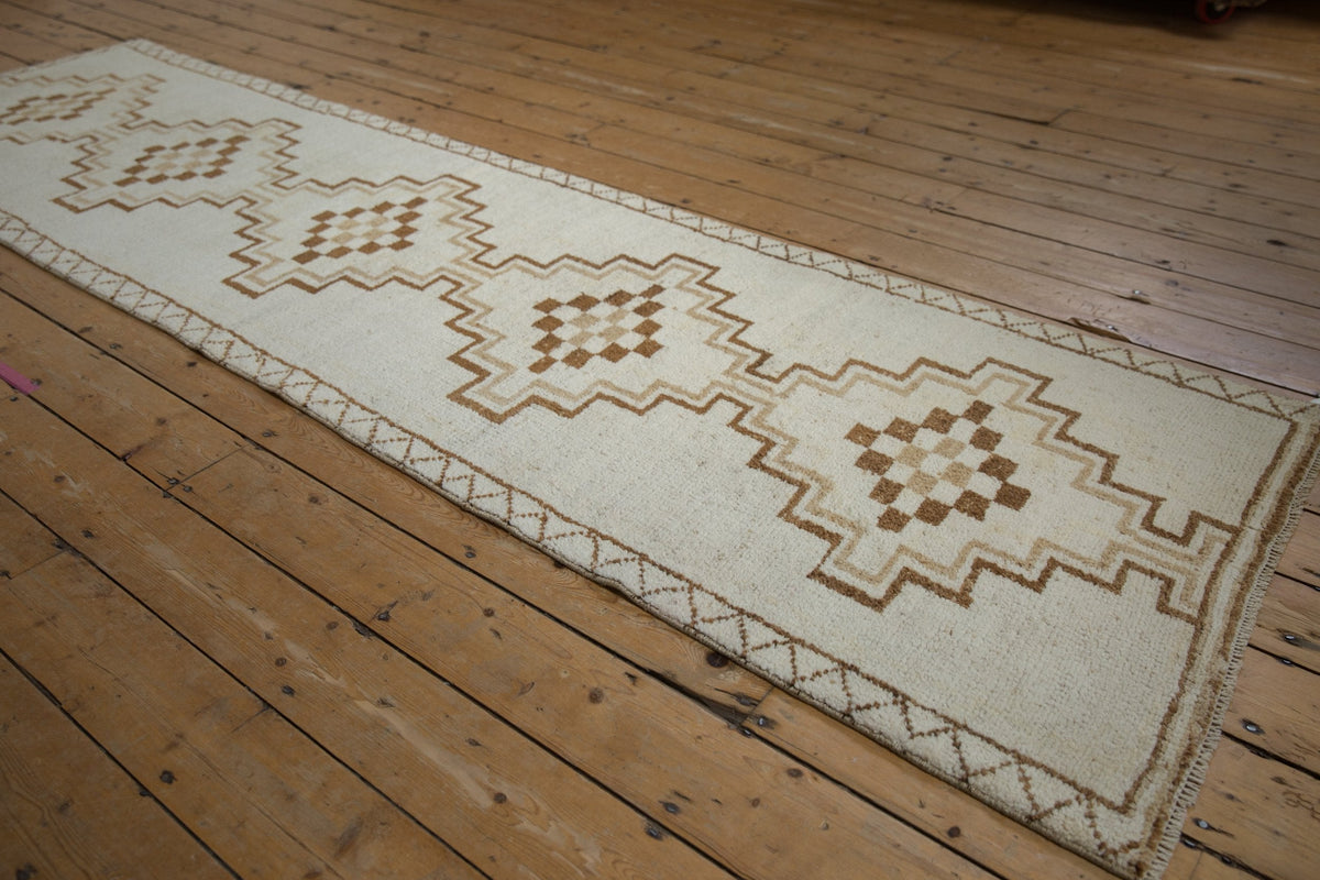 3x11 Vintage Distressed Kars Rug Runner