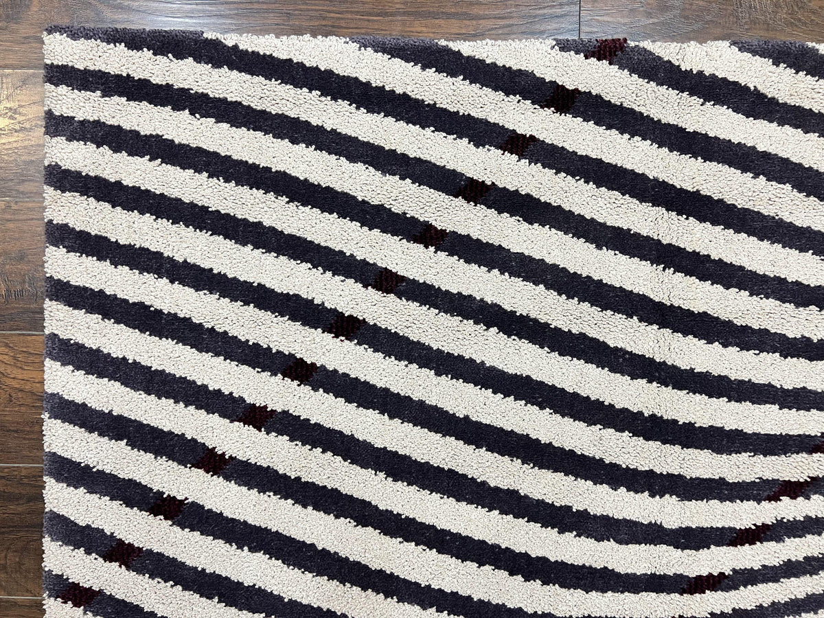 Vintage Zebra Stripes Shag Rug 5.7 x 7.4, Black and White, Retro, Wool - Jewel Rugs, view 7