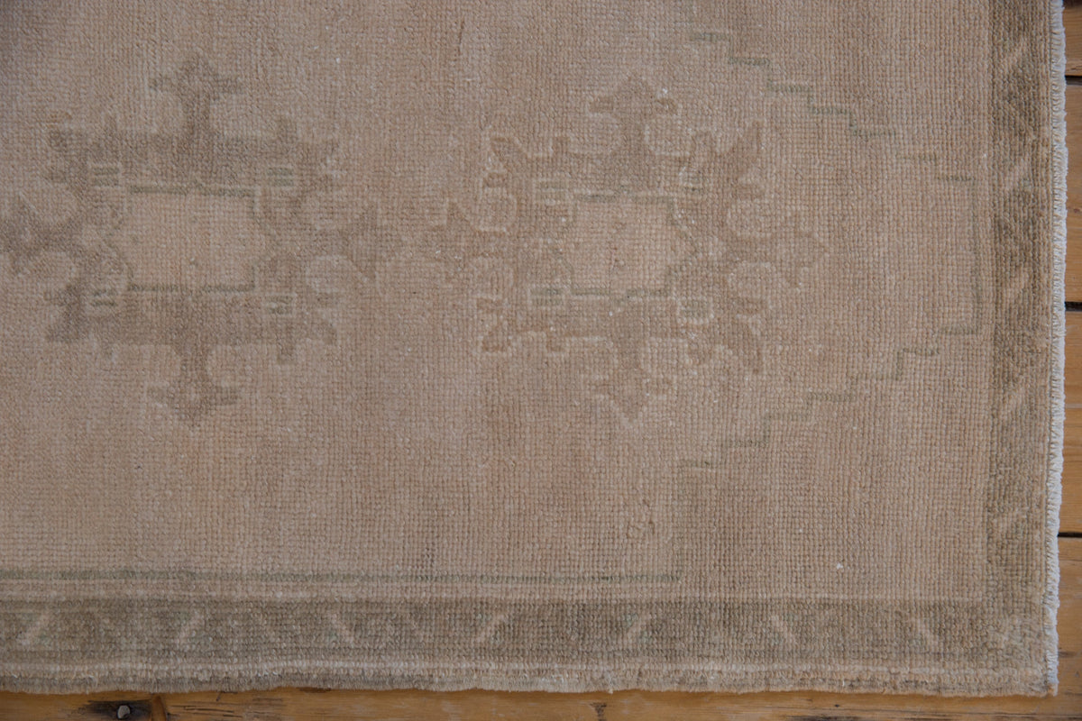 1.5x3.5 Vintage Distressed Oushak Rug Mat Runner