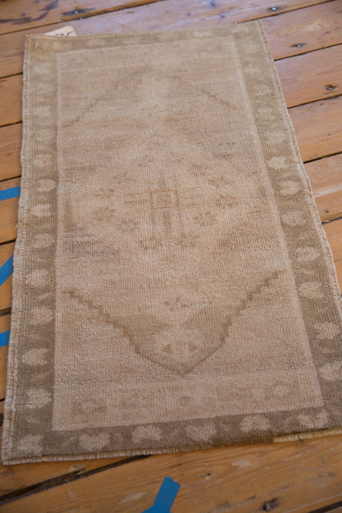 1.5x3 Vintage Distressed Oushak Rug Mat