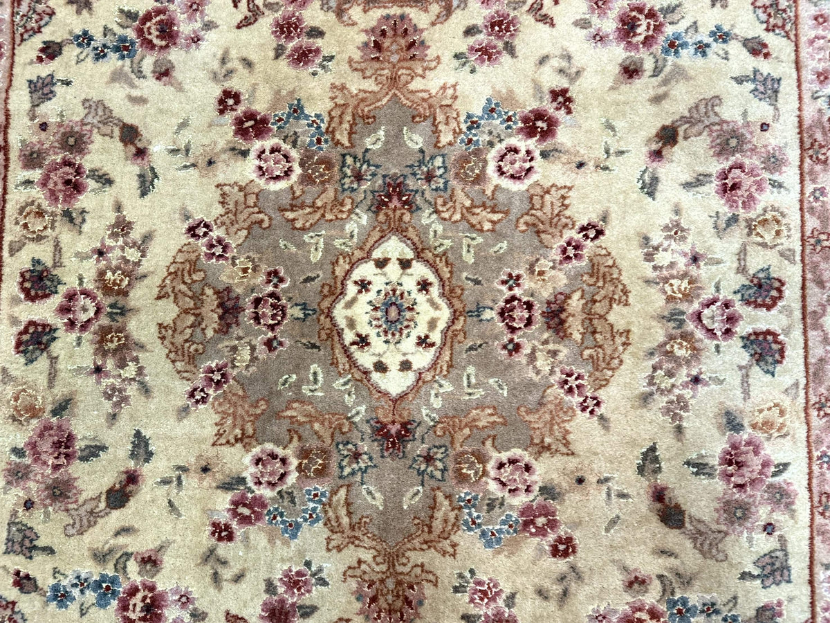 Sino Persian Rug 4x6, Wool and Silk Highlights, Fine 200 KPSI - Jewel Rugs, view 5
