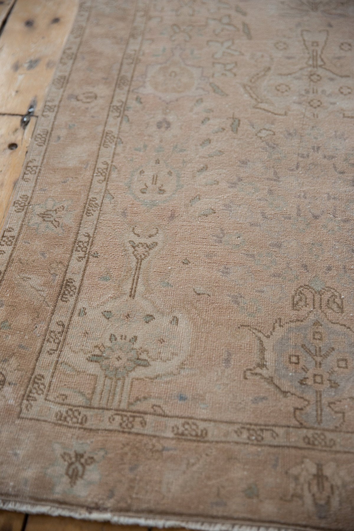 3x12.5 Vintage Fine Distressed Sivas Rug Runner