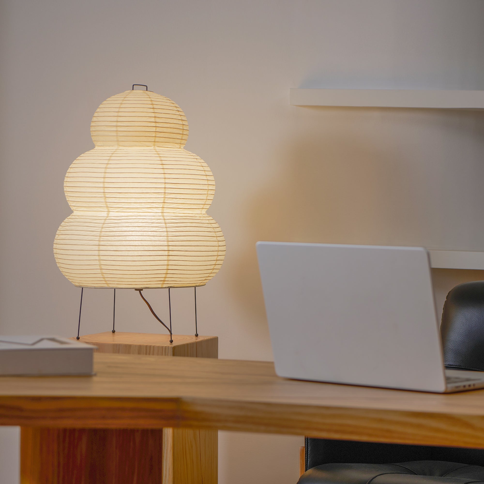 Akari Table Lamp 10.2"