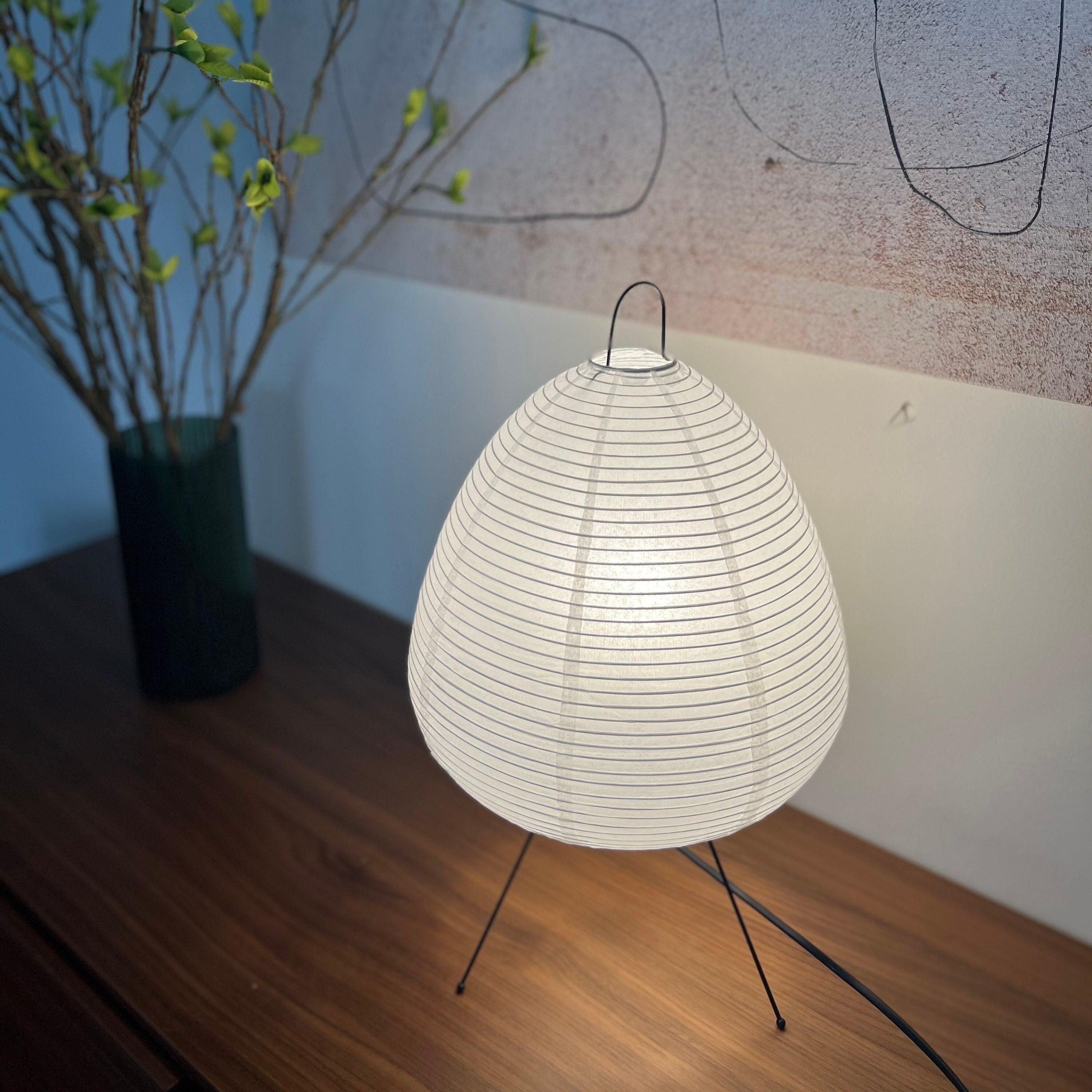 Akari Table Lamp 10.2"