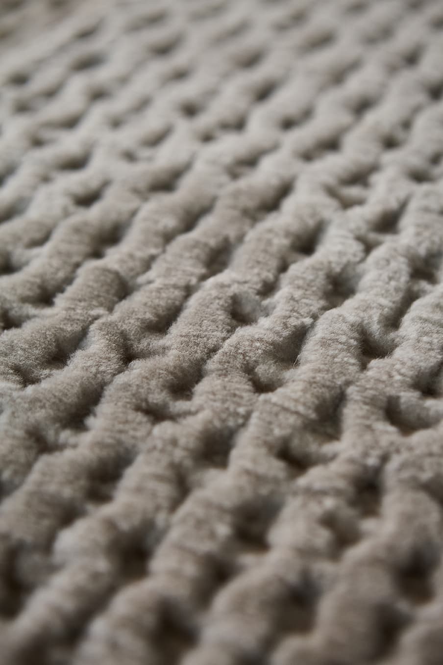 AMANDA - Sculpted Grey Rug - Homelosophy, view 7