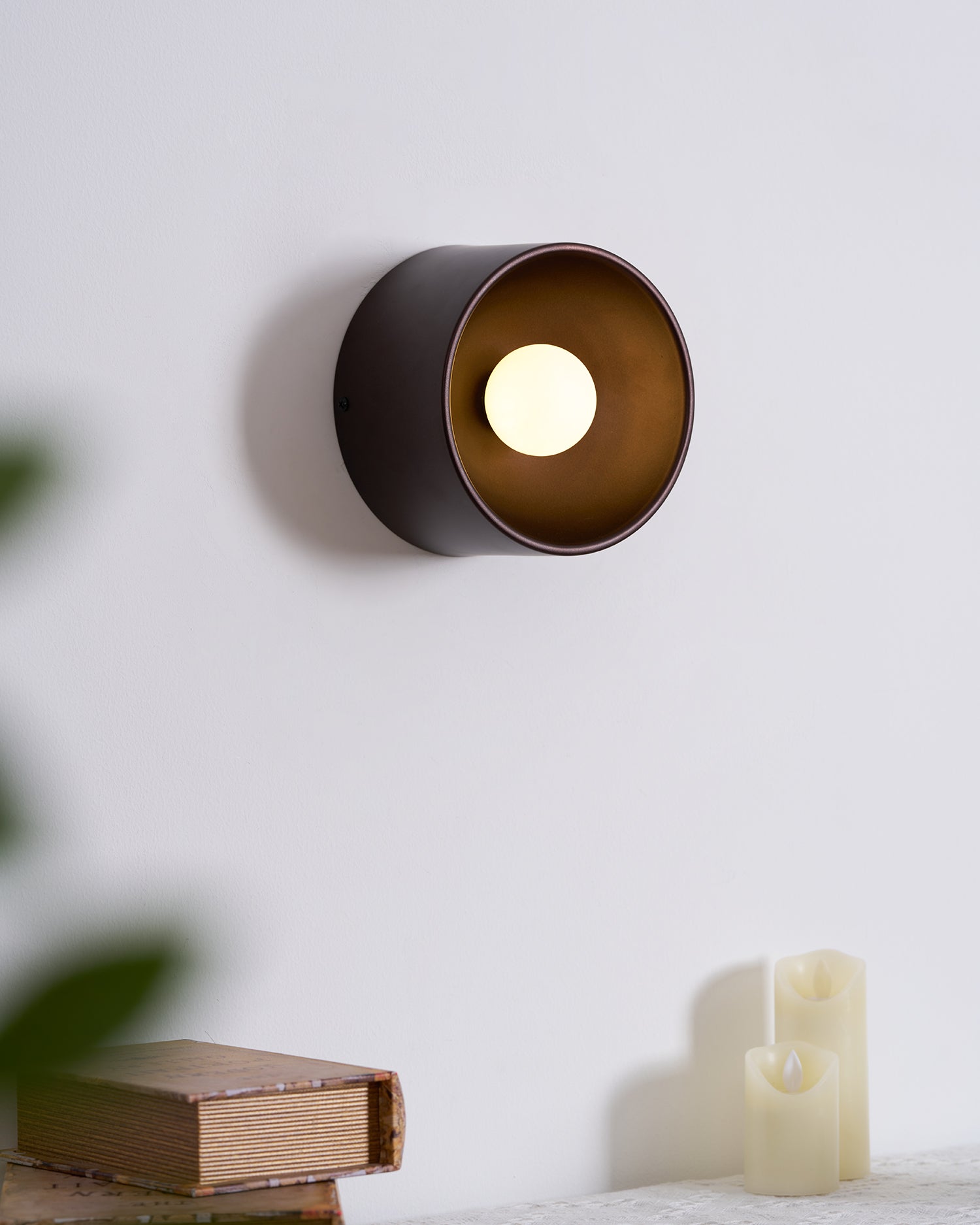 Anton Mini Wall Lamp 7.1"