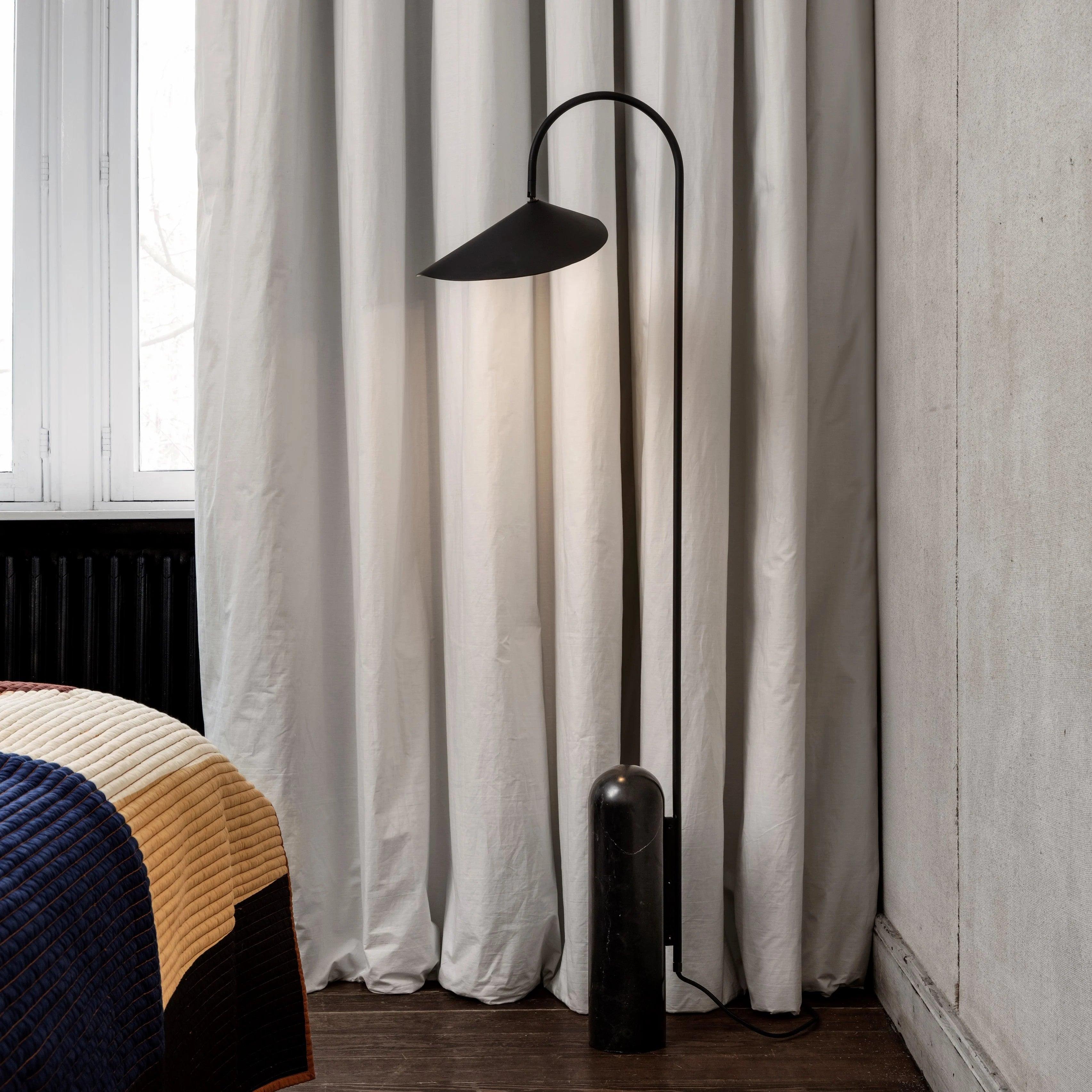 Sway Floor Lamp