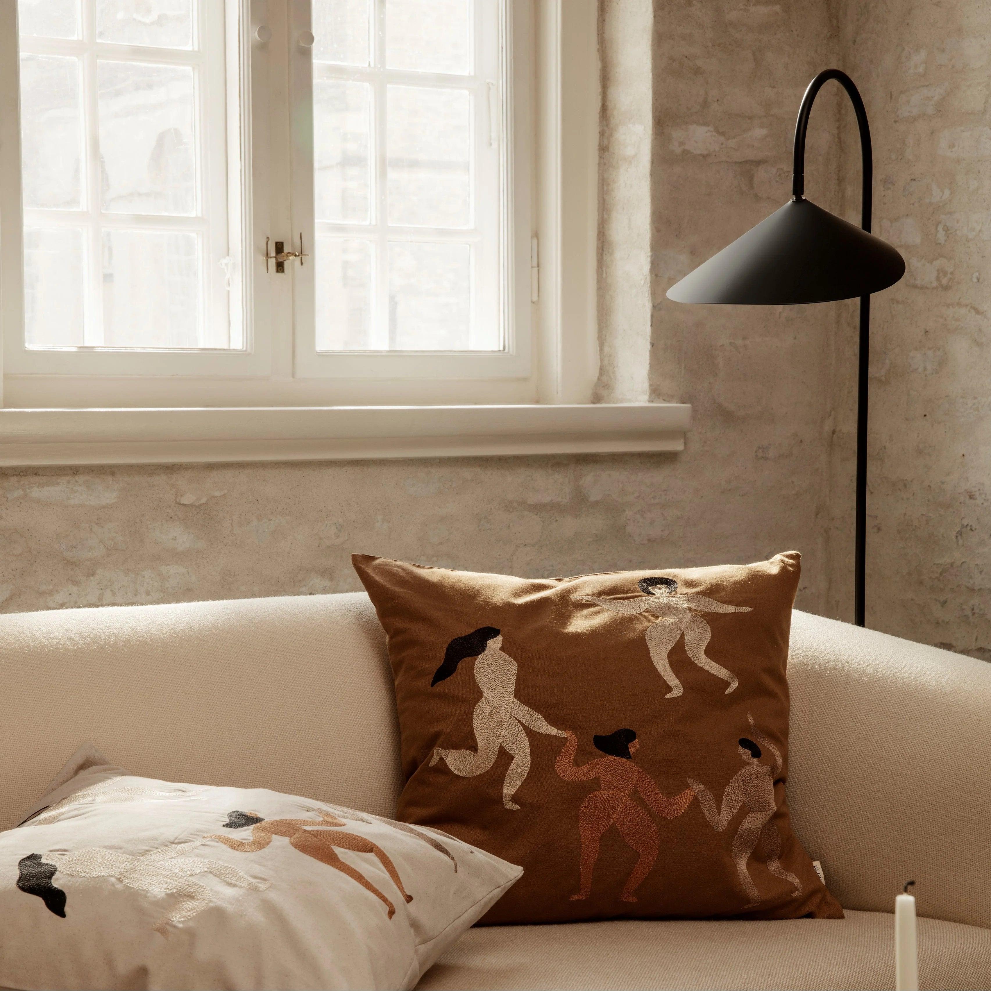 Sway Floor Lamp