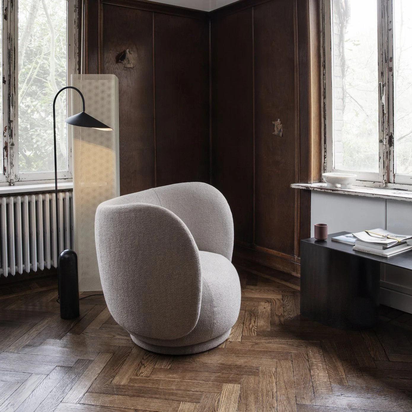 Sway Floor Lamp