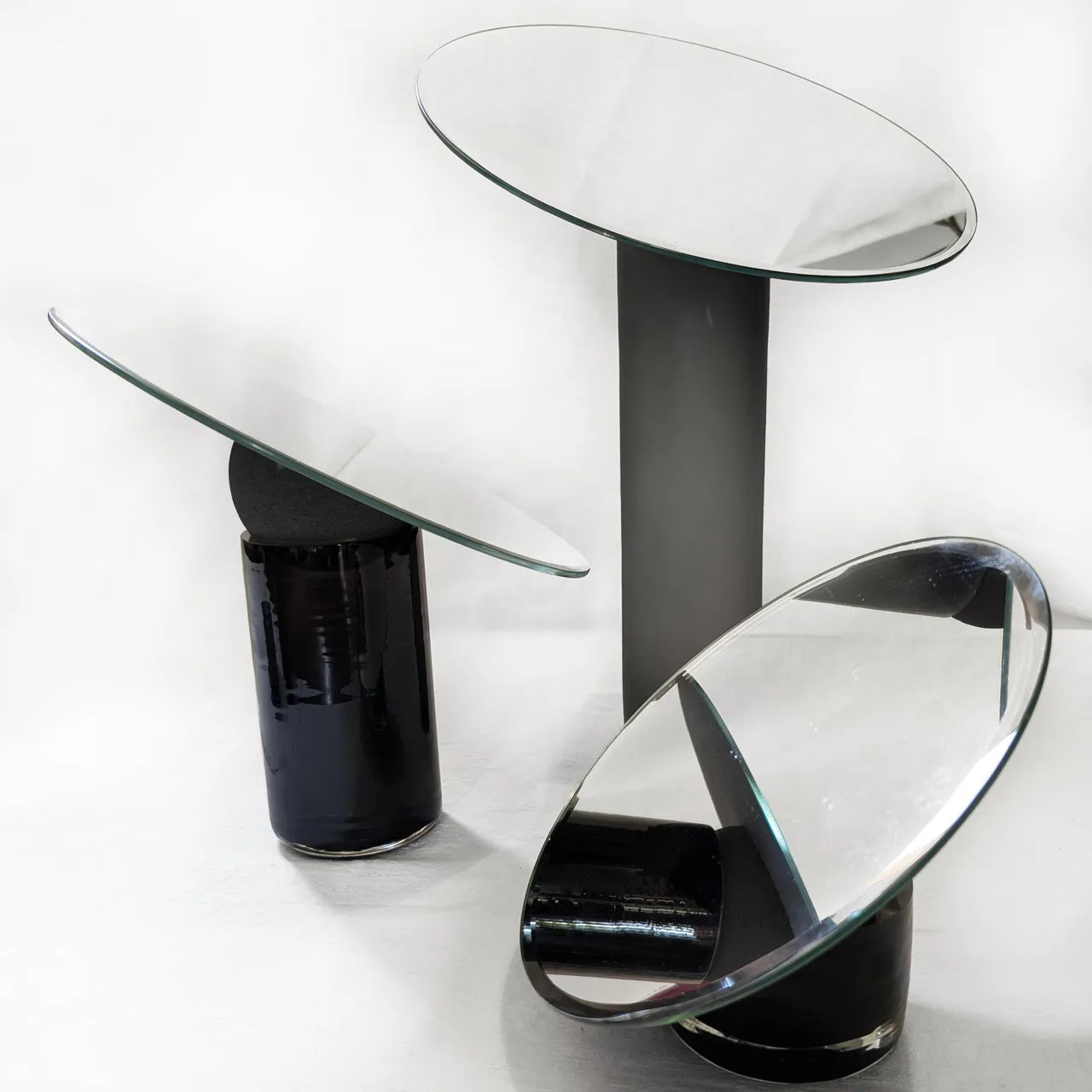 Astra 30 Table Mirror image 15