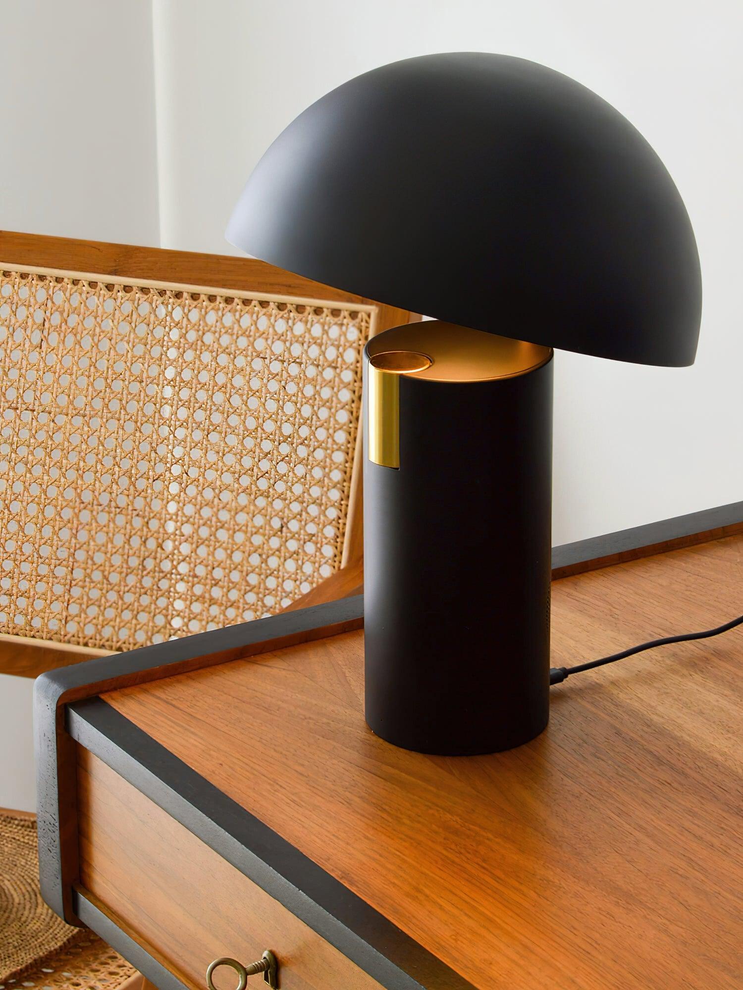 Avo Table Lamp 11.8"