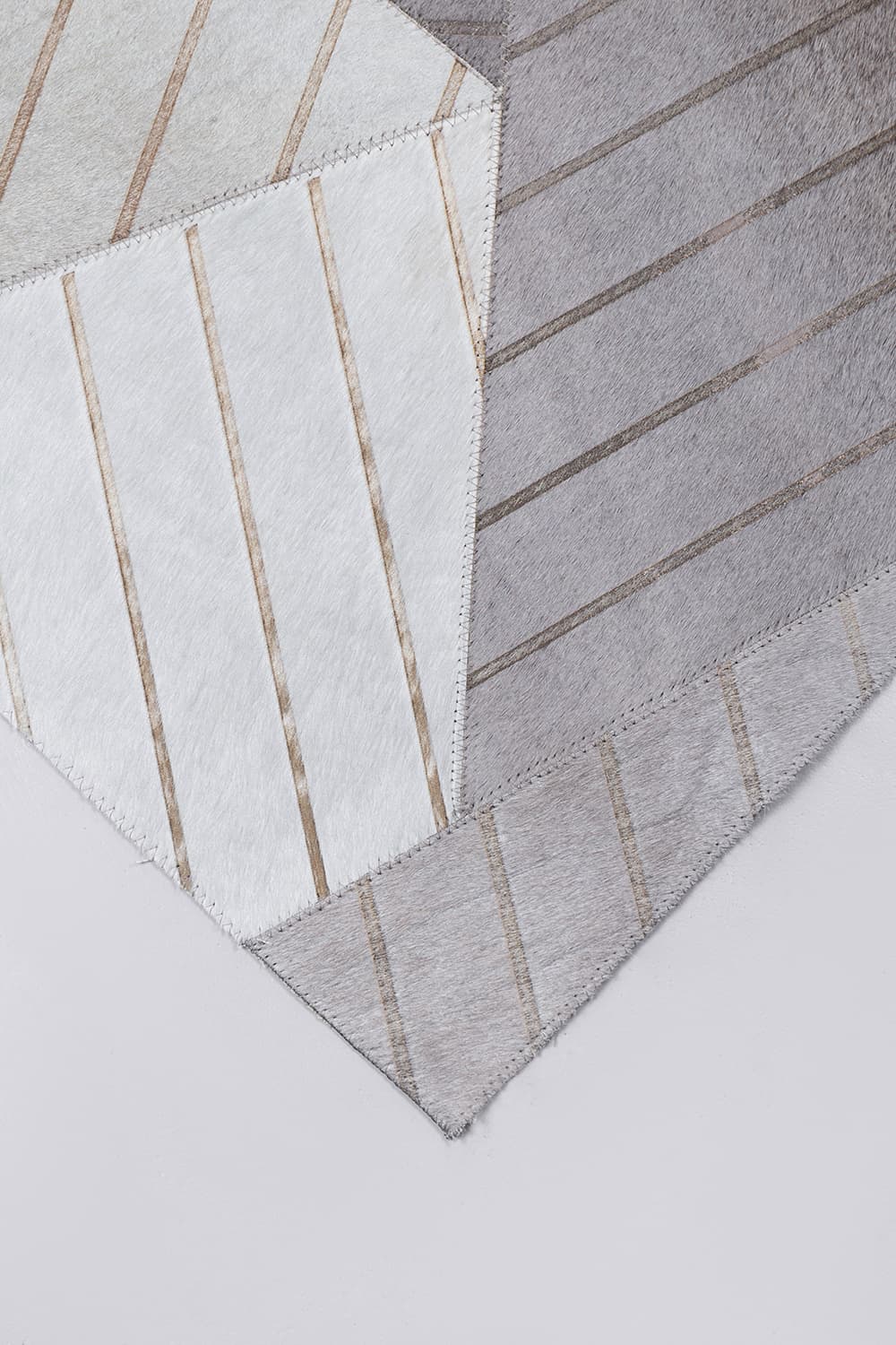 BROKEN LASERED - Custom Rug for Interior Designers - Homelosophy, view 5