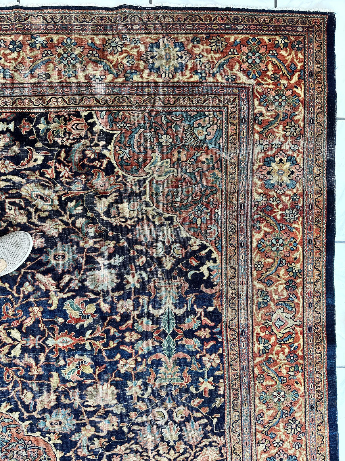 Antique Persian Mahal Rug 8x12 | Navy, Rust & Light Blue | Hand-Knotted Wool - Rugistan, view 9