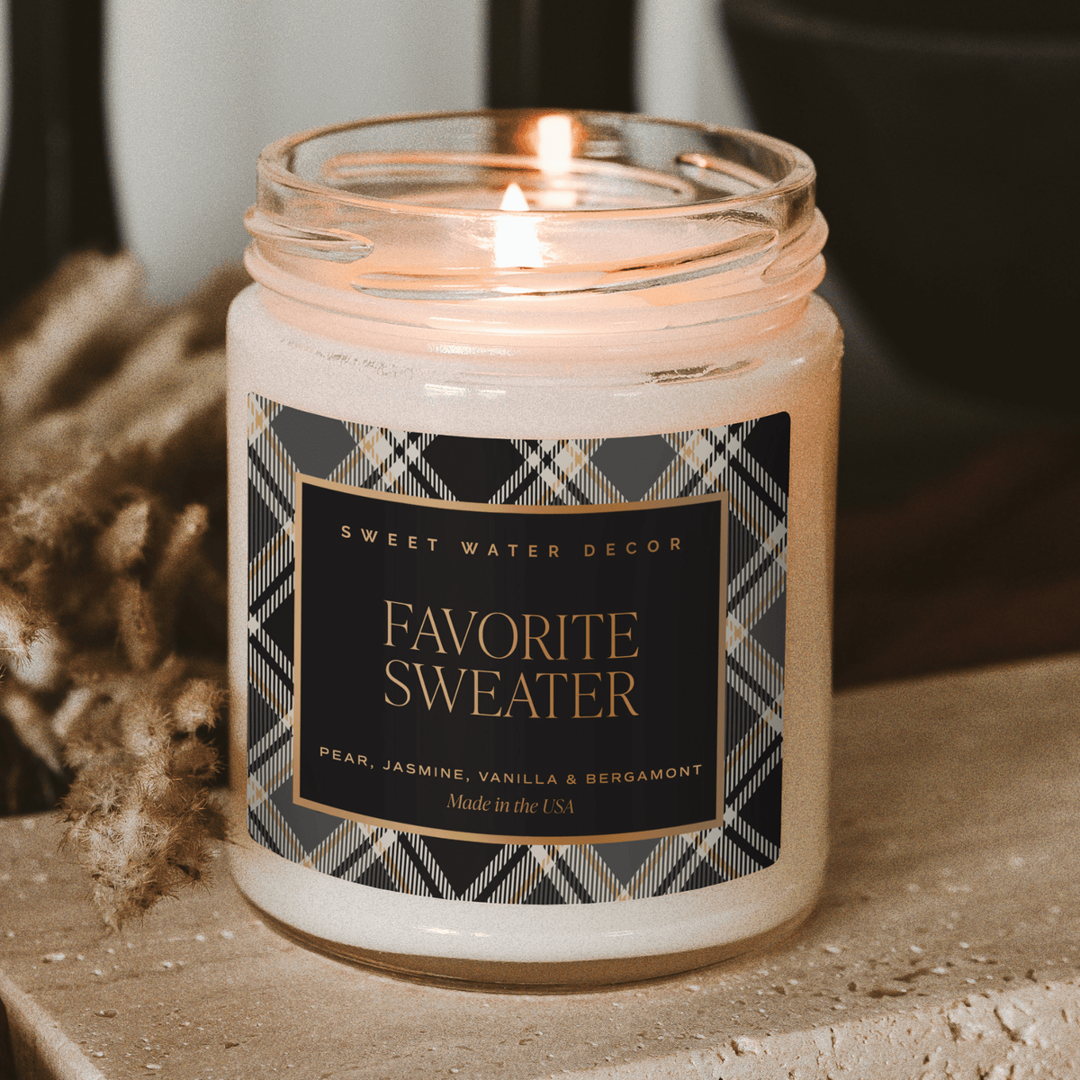 Favorite Sweater Soy Candle - Patterned 9 oz - Clear Jar (Cashmere and Vanilla) - Sweet Water Decor, view 2