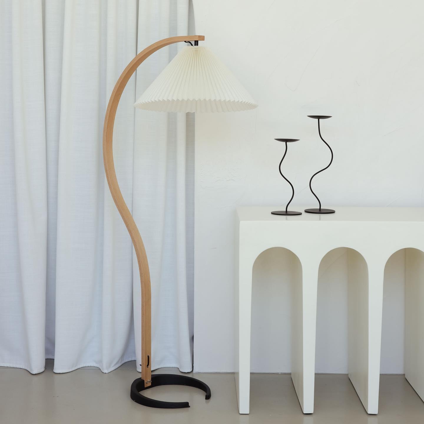 Caprani Floor Lamp 28.4"