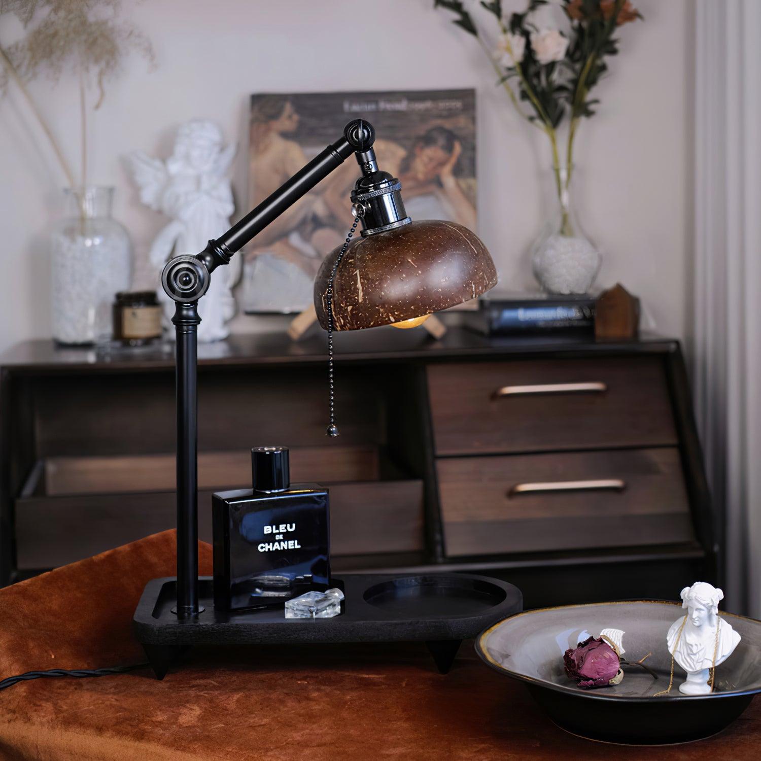 Christian Dell Table Lamp 5.1"